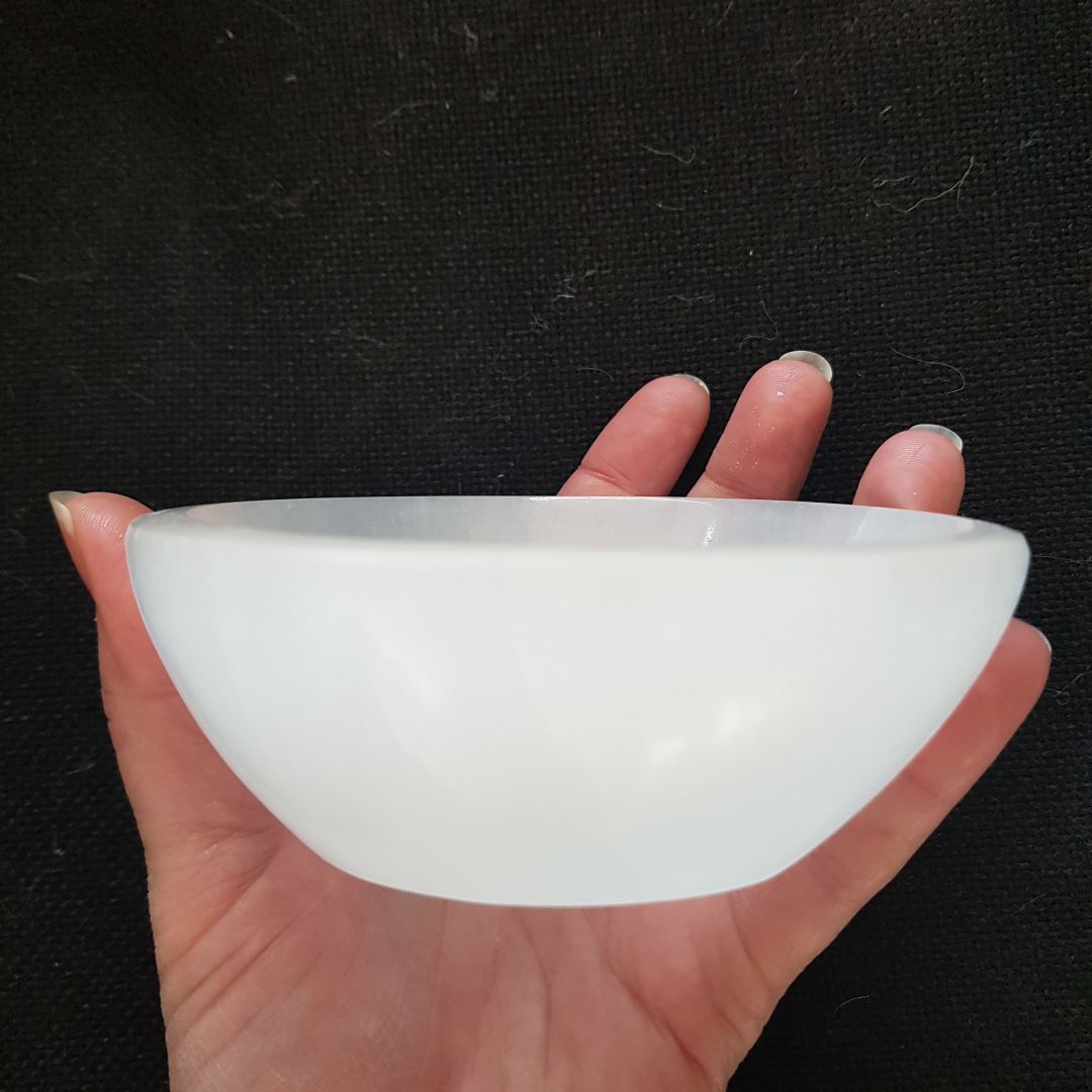 Selenite Bowl - Round - 10cm Selenite Bowl - Round - 10cm